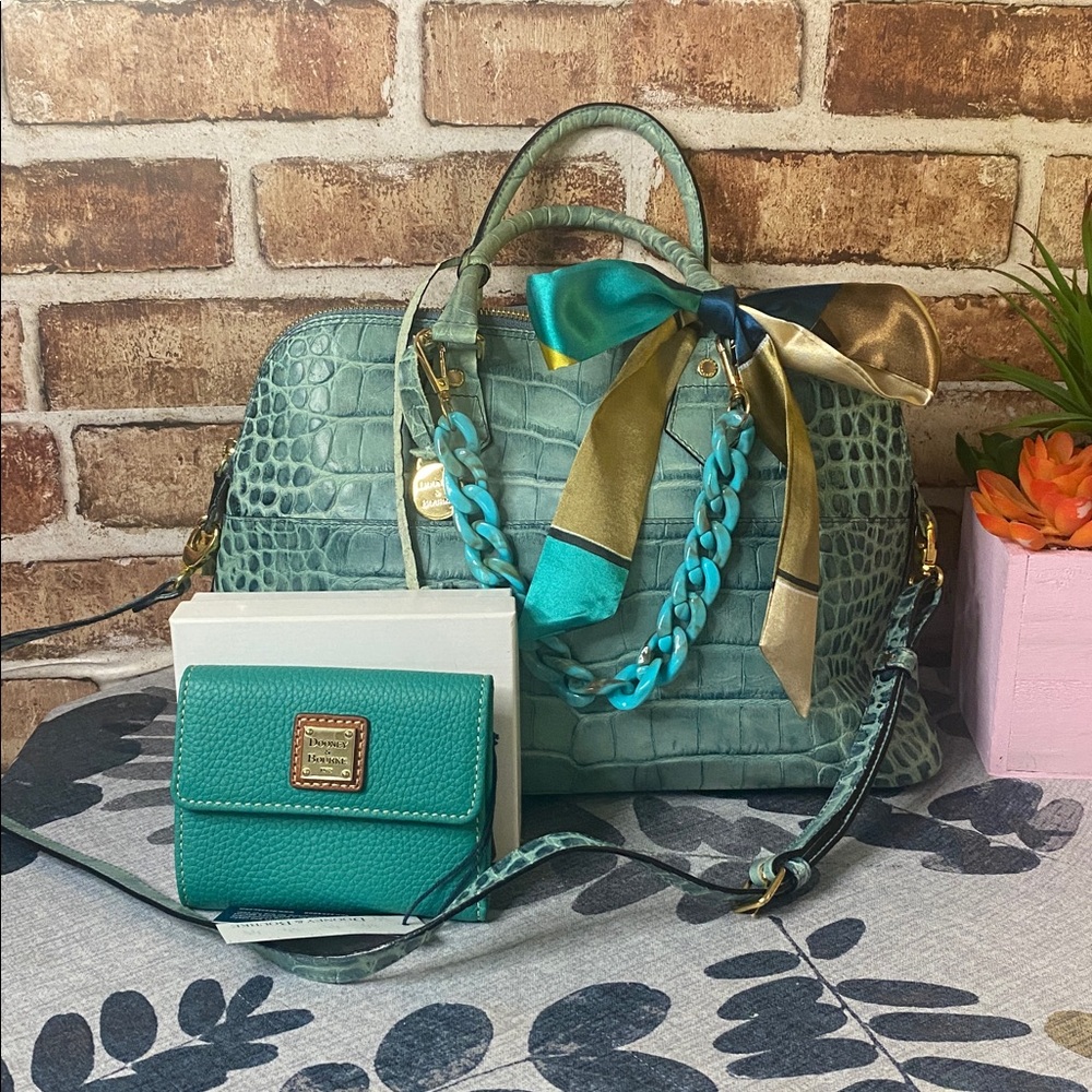 Dooney & Bourke  croc embossed satchel (Italian Dooney) rare with strap set